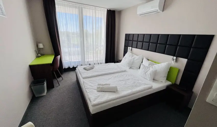 Port tterem & Panzi Balatonmriafrd - Reggelis ajnlat (1 jtl)