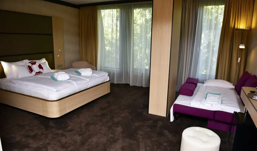 Portobello Wellness & Yacht Hotel Esztergom Esztergom - Wellness pihenés félpanzióval (1 éjtől)