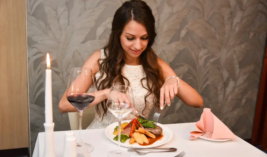 Portobello Wellness & Yacht Hotel Esztergom Esztergom - Wellness pihenés félpanzióval (1 éjtől)