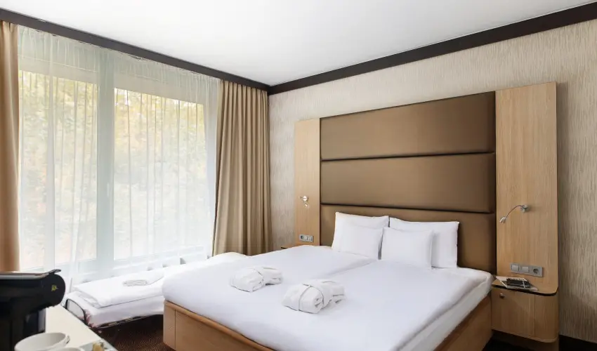 Portobello Wellness & Yacht Hotel Esztergom Esztergom - Wellness pihenés félpanzióval (1 éjtől)