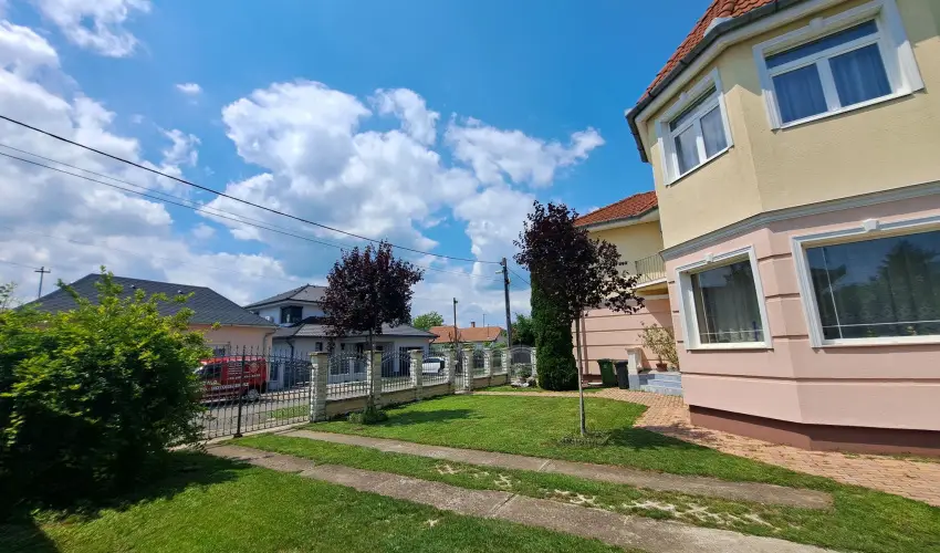 Prima Villa 2 Hajdszoboszl - Gygy & wellness terml ajnlat (min. 5 j)