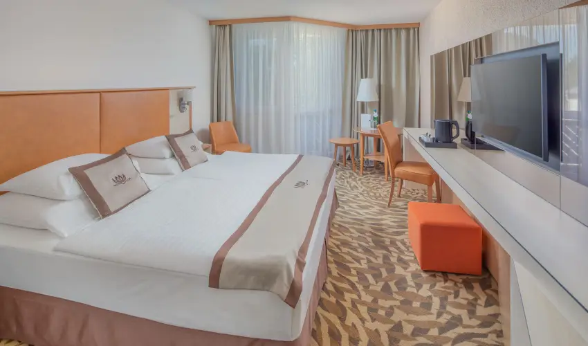 Lotus Therme Hotel & Spa Hvz - Nyugdjas kedvezmnyes rak flpanzival (1 jtl)