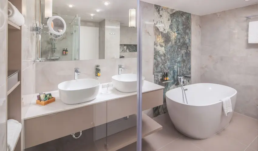 Lotus Therme Hotel & Spa Hvz - Nyugdjas kedvezmnyes rak flpanzival (1 jtl)