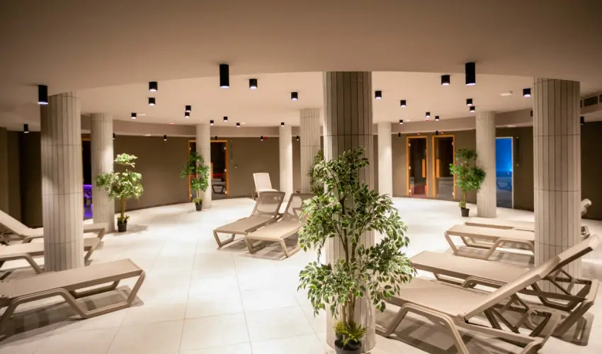 Ambient Hotel & ThermalSPA**** Sikonda - Kedvezmnyes r flpanzival (min. 2 j)