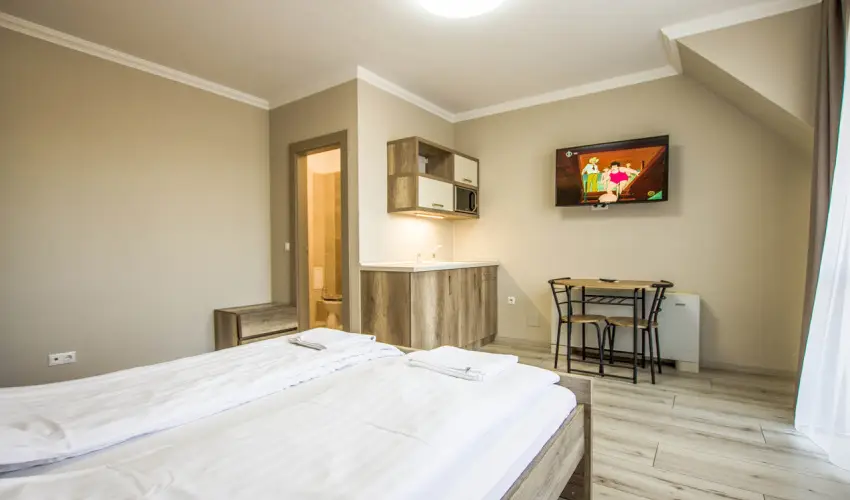 Skorpi Lak Hajdszoboszl - Kt jszaks kikapcsolds (min. 2 j)