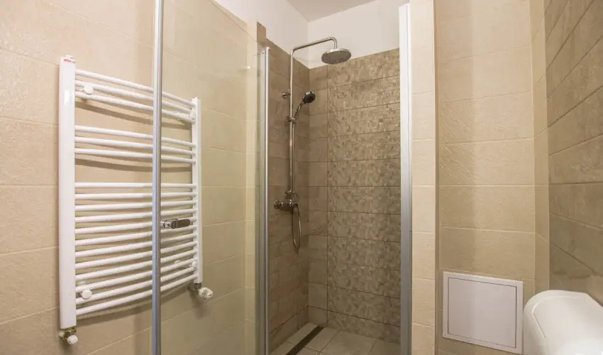 Skorpi Lak Hajdszoboszl - Kt jszaks kikapcsolds (min. 2 j)