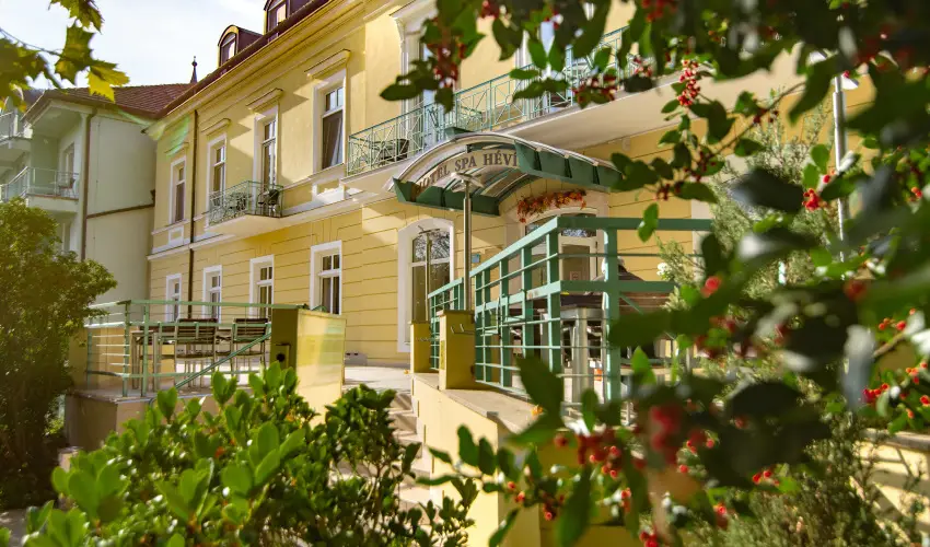 Hotel Spa H�v�z H�v�z - T�f�rd� csomag f�lpanzi�val (min. 2 �j)