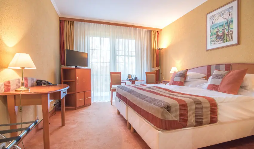 Hotel Spa H�v�z H�v�z - T�f�rd� csomag f�lpanzi�val (min. 2 �j)