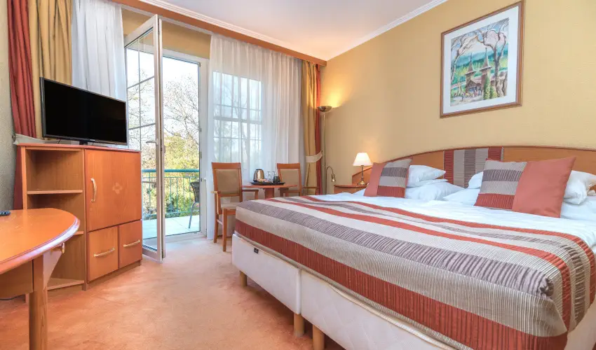Hotel Spa H�v�z H�v�z - T�f�rd� csomag f�lpanzi�val (min. 2 �j)