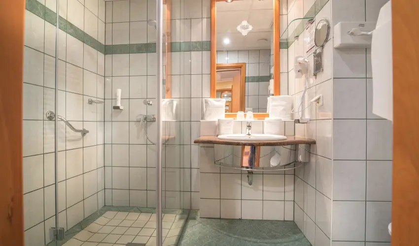 Hotel Spa H�v�z H�v�z - T�f�rd� csomag f�lpanzi�val (min. 2 �j)