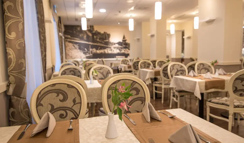 Hotel Spa H�v�z H�v�z - T�f�rd� csomag f�lpanzi�val (min. 2 �j)