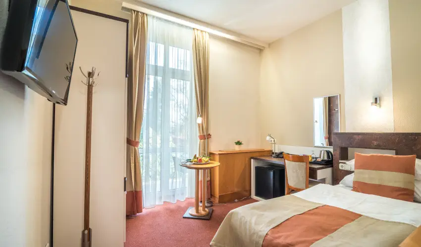 Hotel Spa H�v�z H�v�z - T�f�rd� csomag f�lpanzi�val (min. 2 �j)