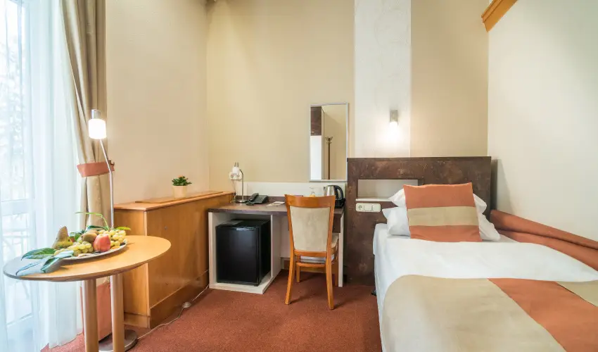 Hotel Spa H�v�z H�v�z - T�f�rd� csomag f�lpanzi�val (min. 2 �j)