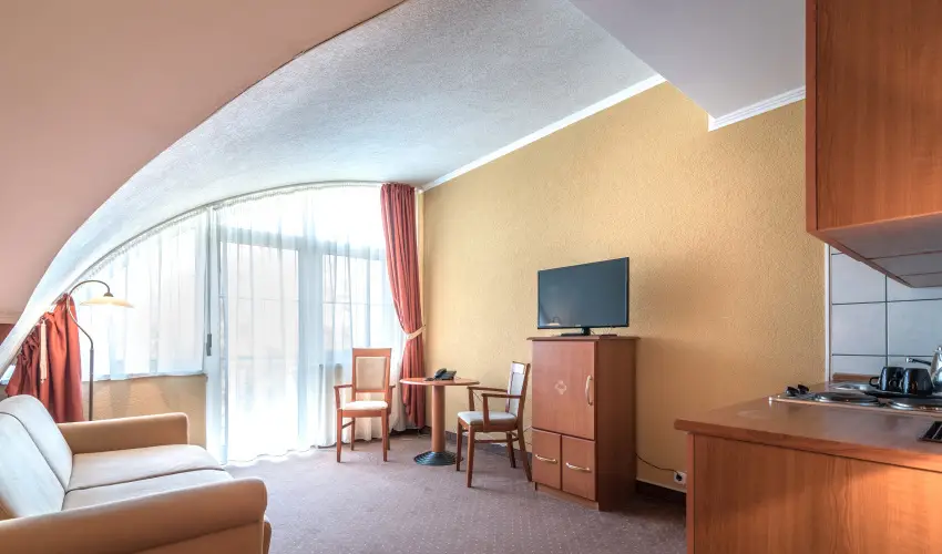 Hotel Spa H�v�z H�v�z - T�f�rd� csomag f�lpanzi�val (min. 2 �j)