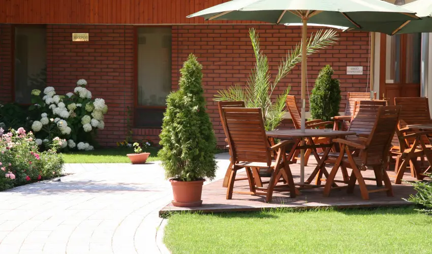 Hotel Adalbert - Szent Gyrgy Hz Esztergom - Nyugdjas kedvezmnyes rak reggelis elltssal (1 jtl)