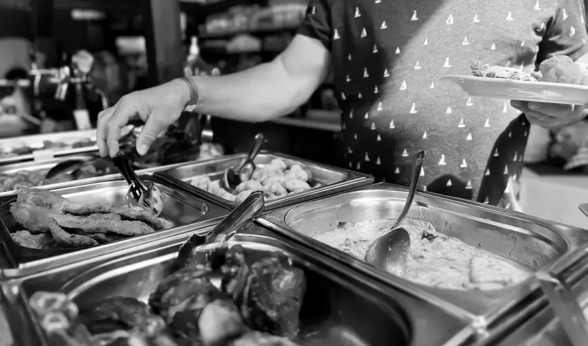 Szent Istv�n Hotel Eger - �vind�t� Sz�ll�svad�szat Egerben (min. 2 �j)