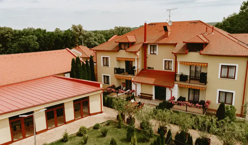 Szerencsemk Panzi Kehidakustny - Nyugdjas kedvezmnyes rak flpanzival (1 jtl)