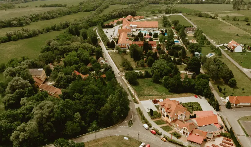 Szerencsemk Panzi Kehidakustny - Nyugdjas kedvezmnyes rak flpanzival (1 jtl)