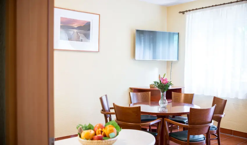 Wellness Hotel Szindbd  Balatonszemes - vindt Szllsvadszat Balatonszemesen (min. 2 j)