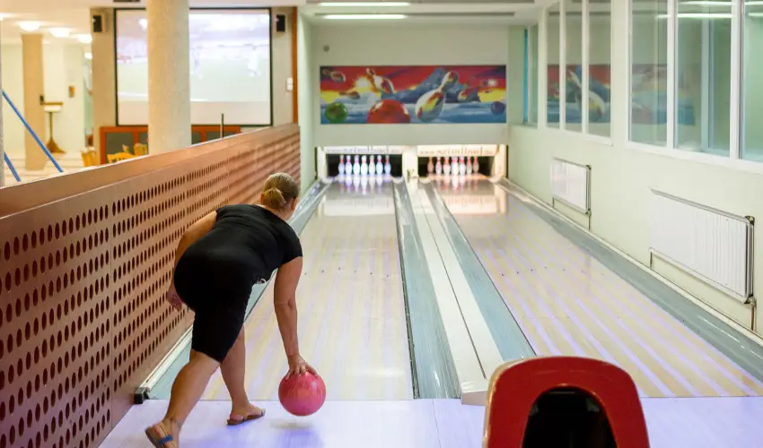 Wellness Hotel Szindbd  Balatonszemes - vindt Szllsvadszat Balatonszemesen (min. 2 j)