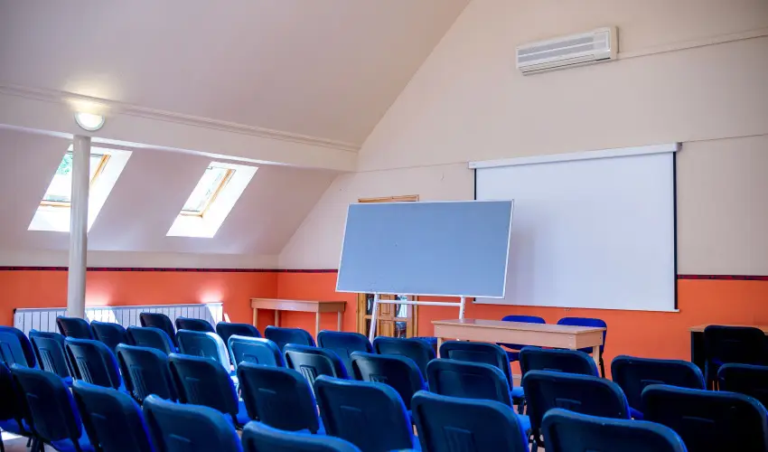 Wellness Hotel Szindbd  Balatonszemes - vindt Szllsvadszat Balatonszemesen (min. 2 j)