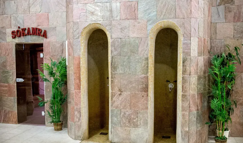 Wellness Hotel Szindbd  Balatonszemes - vindt Szllsvadszat Balatonszemesen (min. 2 j)