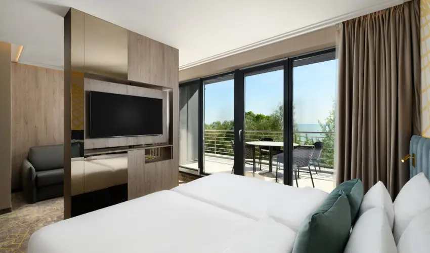 Kenese Bay Garden Resort & Conference Balatonkenese - Nyugdjas kedvezmnyes r flpanzival (1 jtl)