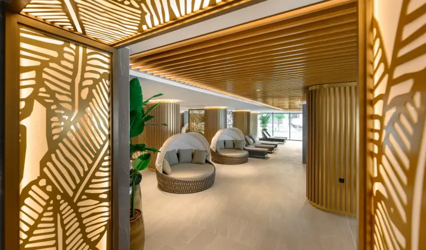 Kenese Bay Garden Resort & Conference Balatonkenese - Nyugdjas kedvezmnyes r flpanzival (1 jtl)