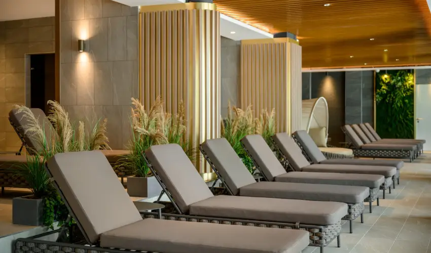 Kenese Bay Garden Resort & Conference Balatonkenese - Nyugdjas kedvezmnyes r flpanzival (1 jtl)