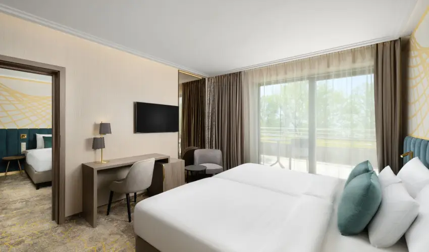 Kenese Bay Garden Resort & Conference Balatonkenese - Nyugdjas kedvezmnyes r flpanzival (1 jtl)