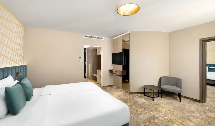 Kenese Bay Garden Resort & Conference Balatonkenese - Nyugdjas kedvezmnyes r flpanzival (1 jtl)