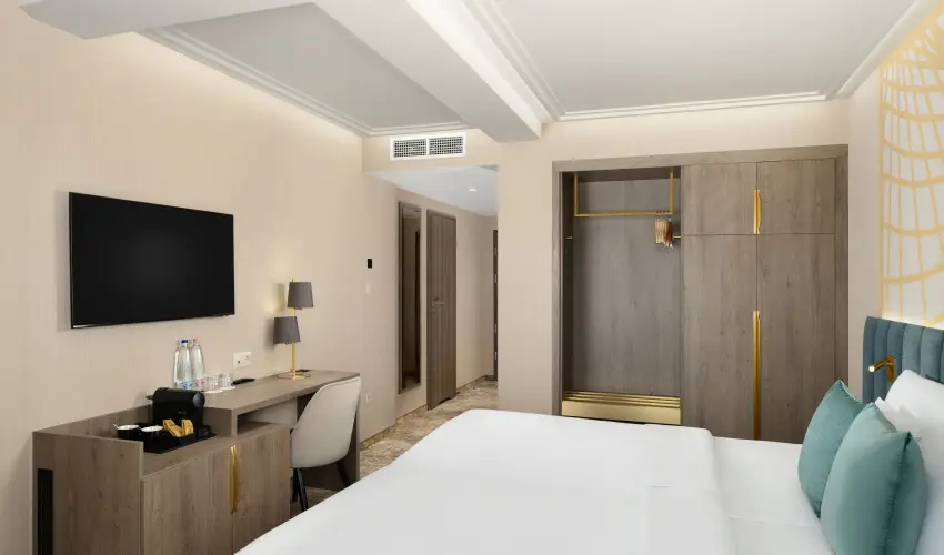 Kenese Bay Garden Resort & Conference Balatonkenese - Nyugdjas kedvezmnyes r flpanzival (1 jtl)