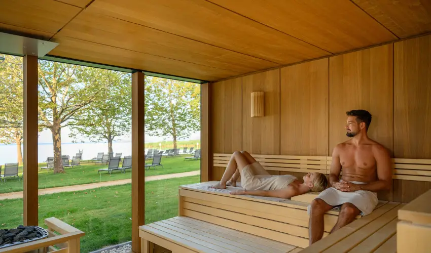 Kenese Bay Garden Resort & Conference Balatonkenese - Nyugdjas kedvezmnyes r flpanzival (1 jtl)