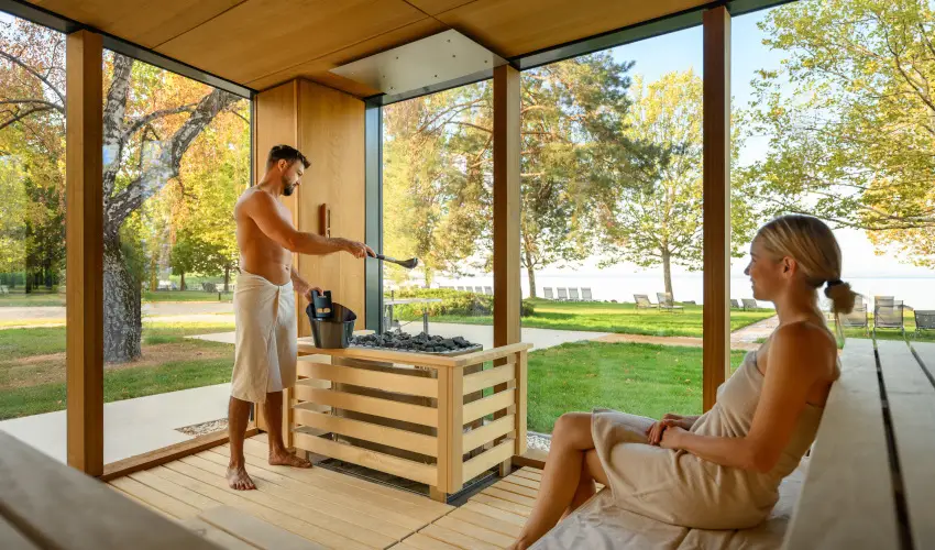 Kenese Bay Garden Resort & Conference Balatonkenese - Nyugdjas kedvezmnyes r flpanzival (1 jtl)