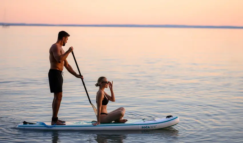 Kenese Bay Garden Resort & Conference Balatonkenese - Nyugdjas kedvezmnyes r flpanzival (1 jtl)