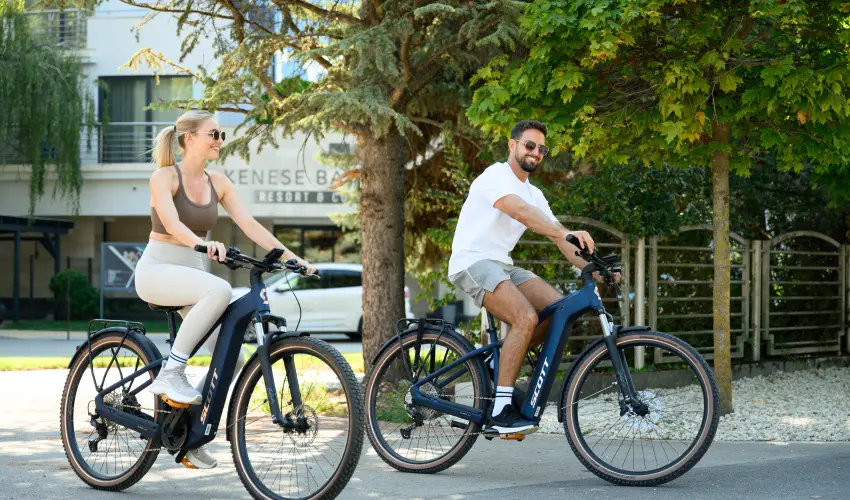 Kenese Bay Garden Resort & Conference Balatonkenese - Nyugdjas kedvezmnyes r flpanzival (1 jtl)