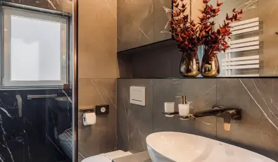 Aqua Hotel Term�l Mosonmagyar�v�r