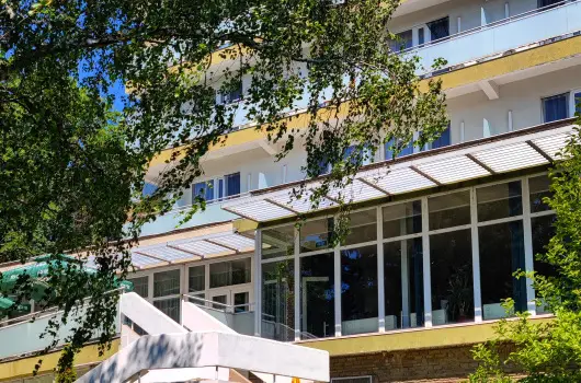 Hotel FIT H�v�z - Nyugd�jas kedvezm�nyes �r f�lpanzi�val (1 �jt�l)