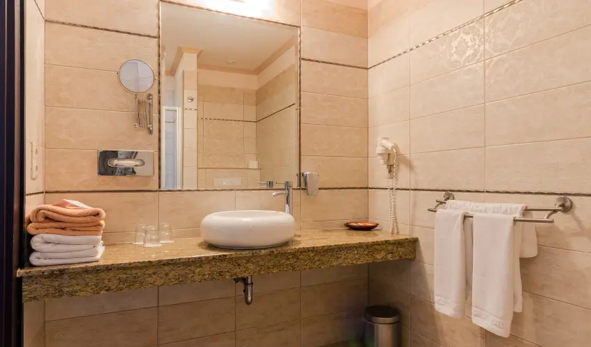 Hunguest Hotel Apollo Hajd�szoboszl� - T�li akci� 20% kedvezm�nnyel (min. 2 �j)