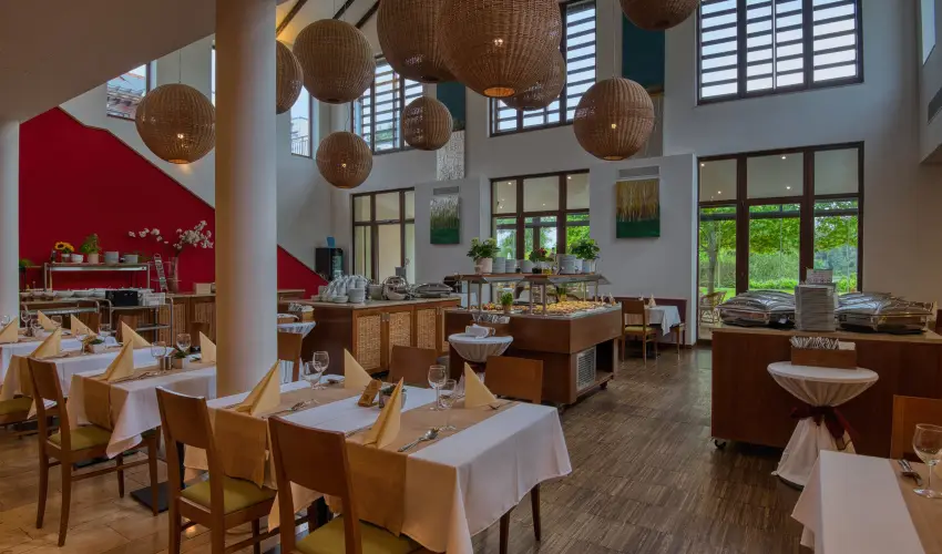 Tisza Balneum Hotel Tiszaf�red - Ny�rut� a Balneumban (min. 2 �j)