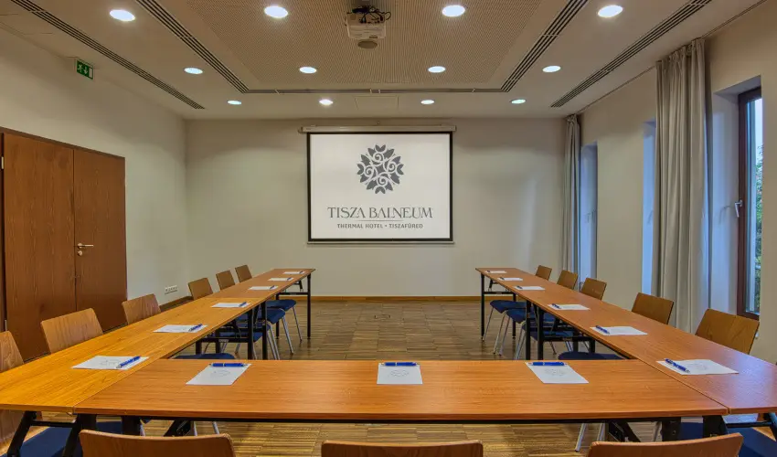 Tisza Balneum Hotel Tiszaf�red - Ny�rut� a Balneumban (min. 2 �j)