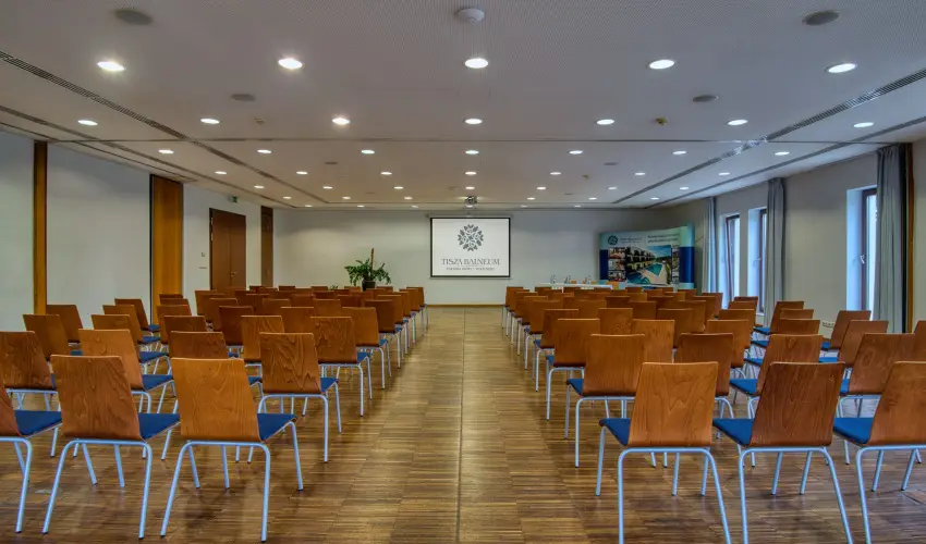 Tisza Balneum Hotel Tiszaf�red - Ny�rut� a Balneumban (min. 2 �j)