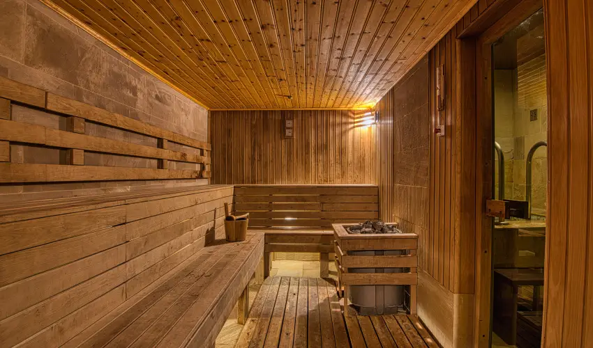 Tisza Balneum Hotel Tiszaf�red - Ny�rut� a Balneumban (min. 2 �j)