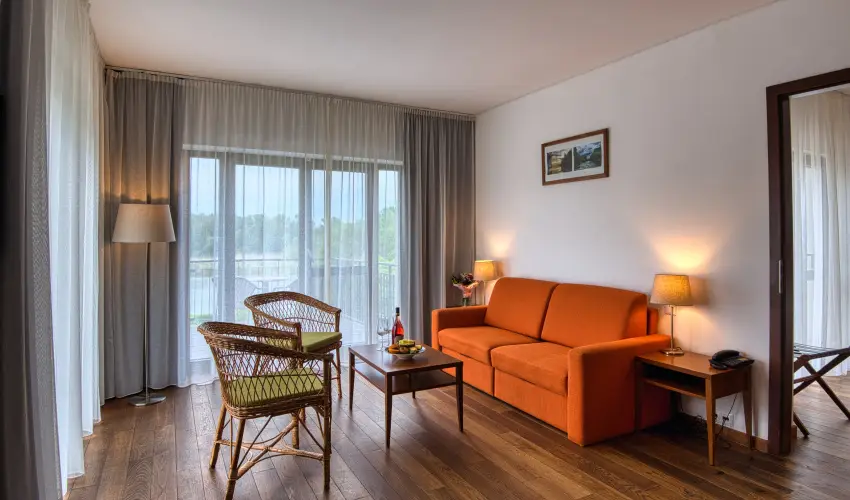 Tisza Balneum Hotel Tiszaf�red - Ny�rut� a Balneumban (min. 2 �j)