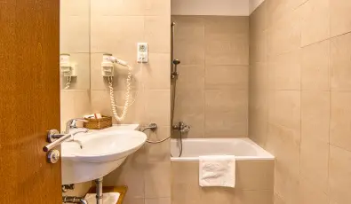 Tisza Balneum Hotel Tiszaf�red