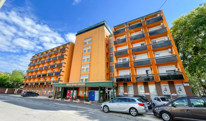 Tisza Sport Hotel Szeged - Nyugdíjas kedvezményes árak reggelis ellátással (1 éjtől)