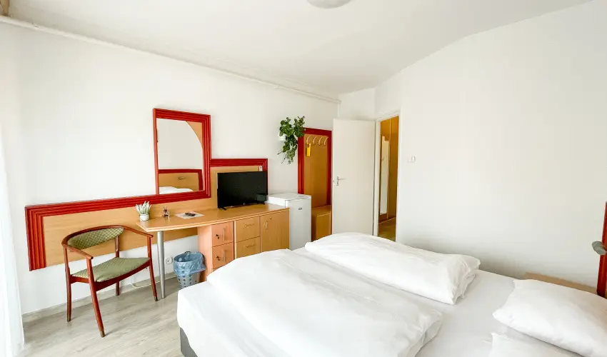 Tisza Sport Hotel Szeged - Nyugdíjas kedvezményes árak reggelis ellátással (1 éjtől)