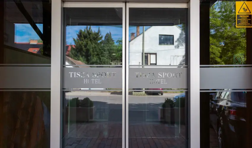 Tisza Sport Hotel Szeged - Nyugdíjas kedvezményes árak reggelis ellátással (1 éjtől)