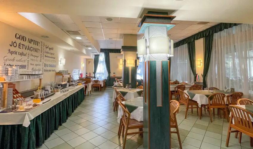 Tisza Sport Hotel Szeged - Nyugdíjas kedvezményes árak reggelis ellátással (1 éjtől)