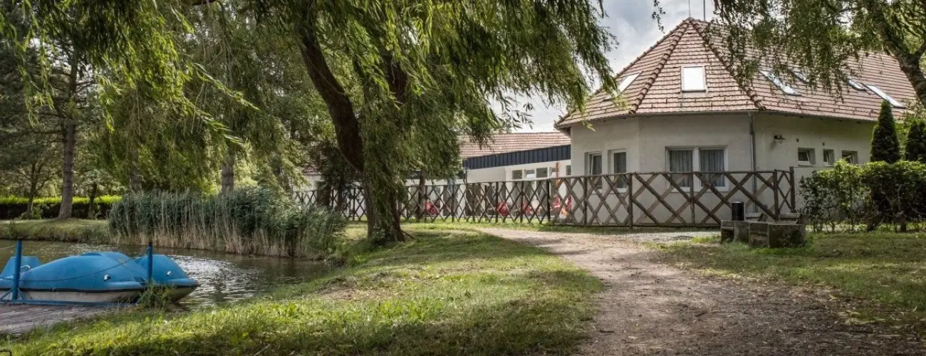 T-Part Panzi & Rendezvnykzpont Kszeg - T-parti kiruccans Kszegen (min. 2 j)